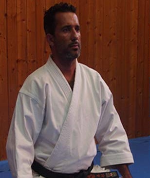 Jose Manuel Dominguez profesor de Karate III Dan en Dos Hermanas
